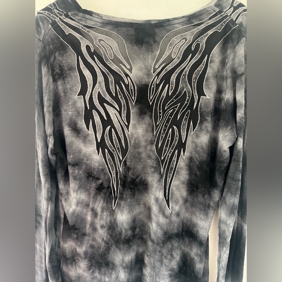 Ariat Long Sleeve Lightweight Top Angel Wings Burnout Tie Dye Y2K 2000s Size XL - Picture 1 of 8